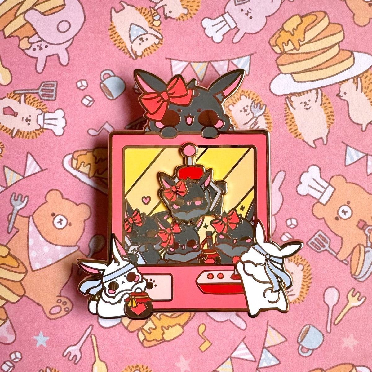 OG Vers. Black Rabbit Crane Game Spinning Pin – tsuchronicl